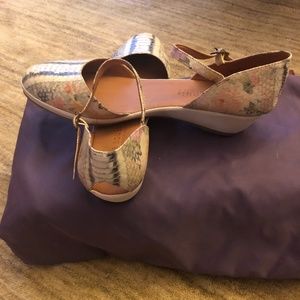 Gentle Souls Noa star sandal